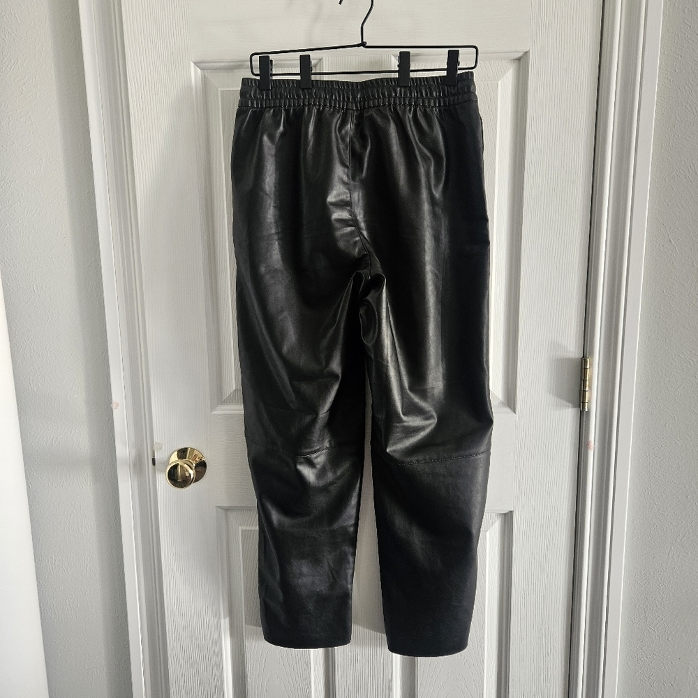 NWT Old Navy Faux Leather Billie Ankle Trousers - Picture 4 of 6